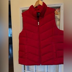Lands’ End Down Puffer Vest, Red, Size XL (18)